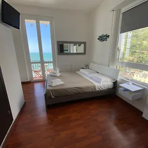 Sollevante ゲストハウス